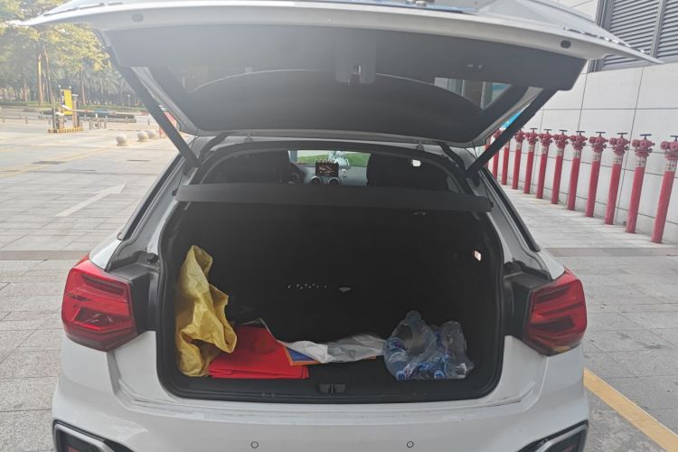 奥迪Q2L 2022款 35 TFSI 时尚动感型中控内饰23