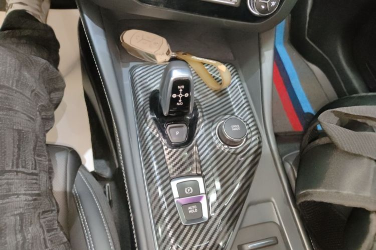 领克03 2022款 1.5TD DCT劲Pro中控内饰18