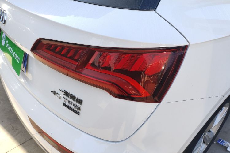 奥迪Q5L 2020款 40 TFSI 荣享进取型车身外观9