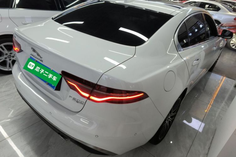 捷豹XEL 2020款 2.0T 200PS S进取优雅版车身外观6005