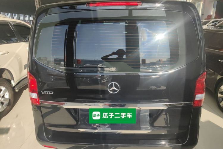 奔驰 威霆 2021款 2.0T 精英版 7座车身外观6004