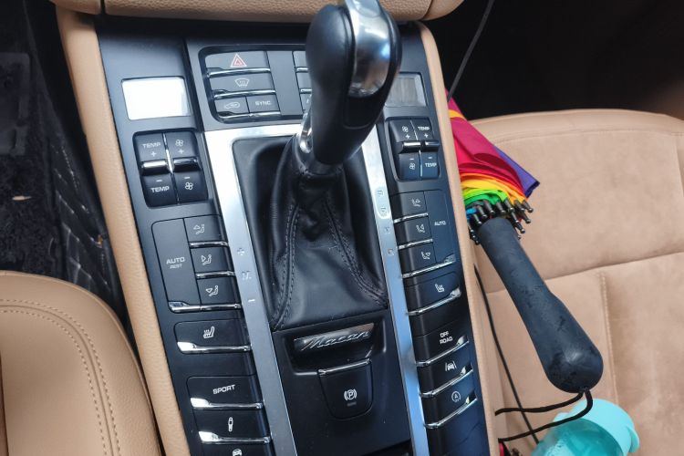 保时捷 2017款  Macan 2.0T局部细节18