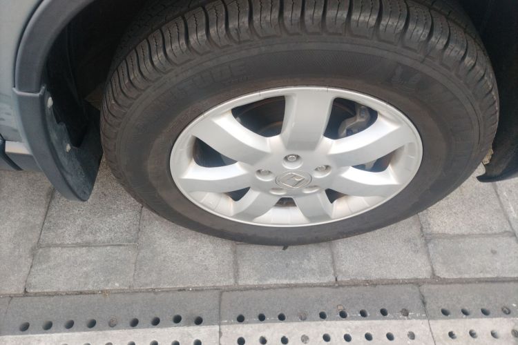 本田CR-V 2007款 2.4L 自动四驱尊贵版车身外观10