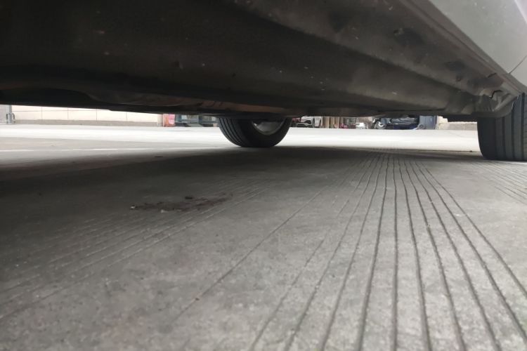 奥迪Q5 2013款 40 TFSI 舒适型局部细节9004