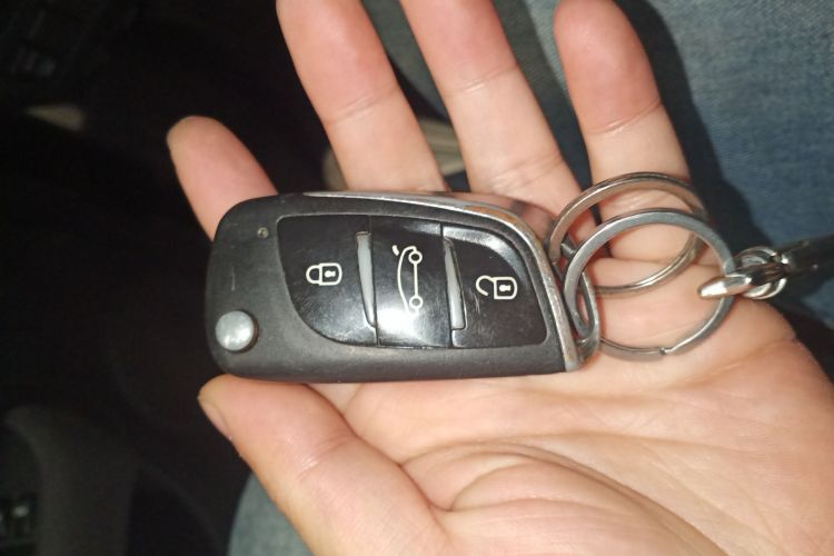 日产 轩逸 2016款 经典 1.6XE 手动领先版中控内饰7001