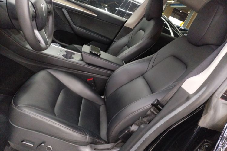 特斯拉 Model Y 2022款 改款 后轮驱动版局部细节19