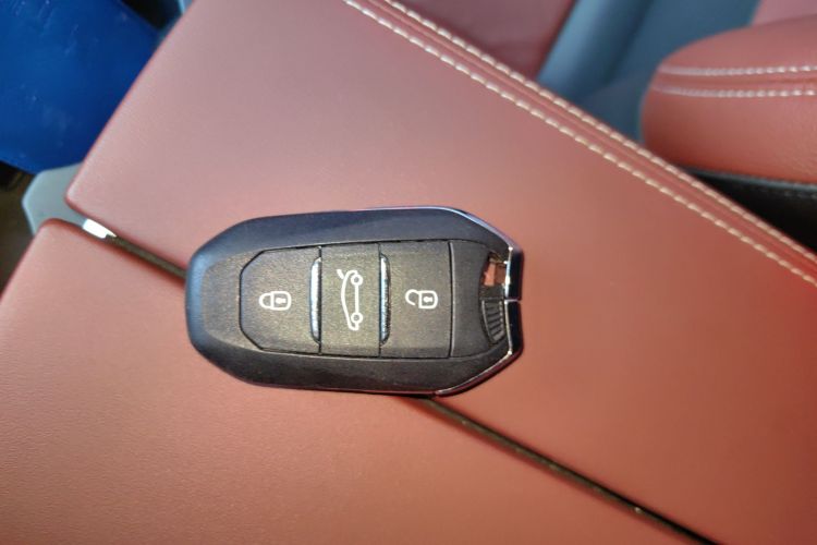 雪铁龙 天逸 C5 AIRCROSS 2020款 400THP 尊享型中控内饰7001