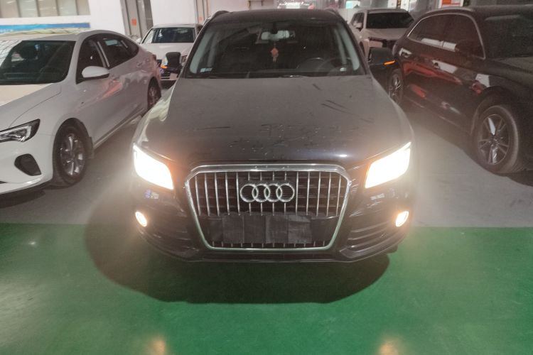 奥迪Q5 2016款 40 TFSI 舒适型车身外观2