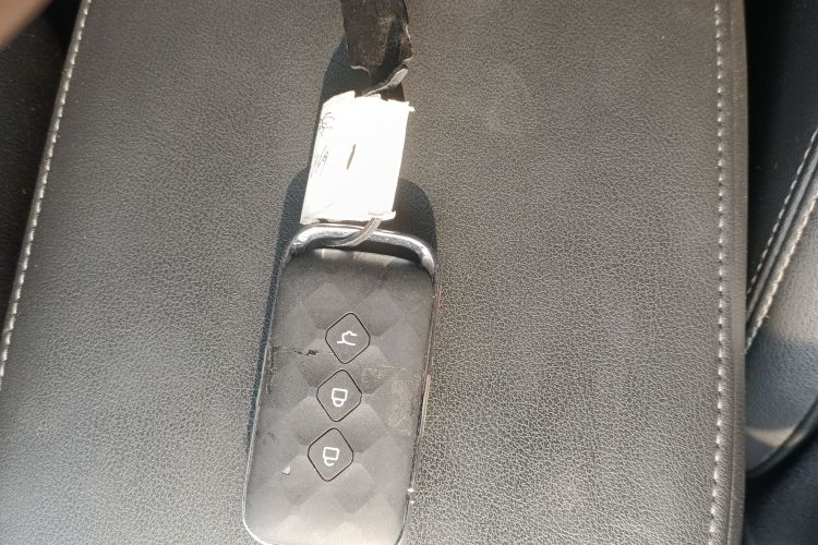 五菱汽车 五菱星辰 2021款 1.5T CVT星辉版中控内饰11