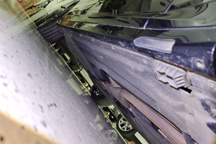 宝马X3 2022款 改款二 xDrive30i 尊享型 M曜夜套装局部细节9001