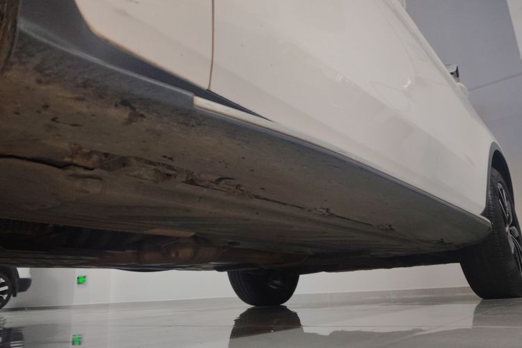 奔驰GLC 2021款 GLC 260 L 4MATIC 豪华型局部细节9002