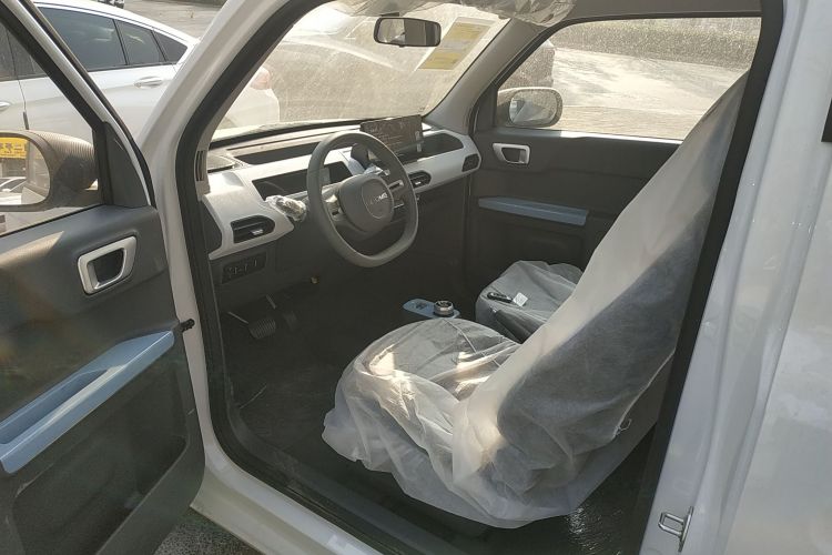 吉利银河 2024款 熊猫mini 200km 耐力熊中控内饰20