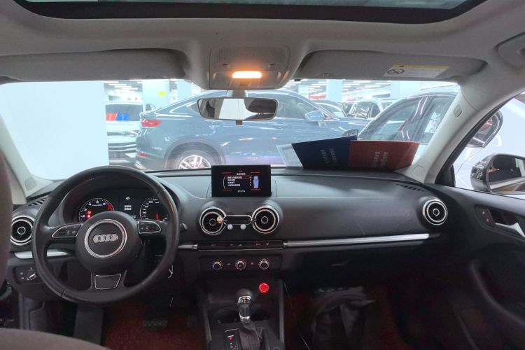 奥迪A3 2016款 Sportback 35 TFSI 领英型局部细节22