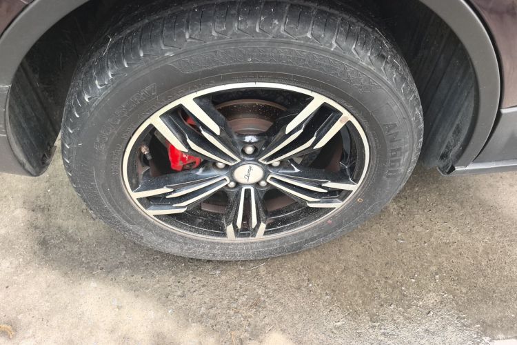 众泰 大迈X5 2017款 升级版 1.5T CVT知县型车身外观6008