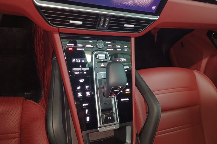 保时捷 2022款 Cayenne 3.0T 铂金版局部细节18