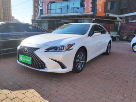 雷克萨斯ES 2021款 200 卓越版