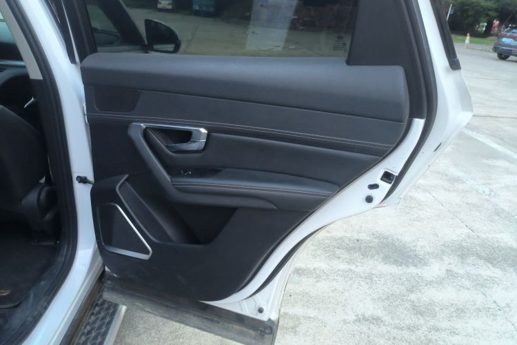 比亚迪 宋Pro 2019款 1.5T 自动精英型中控内饰45