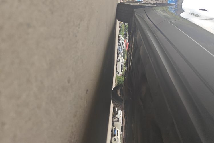 宝马X1 2016款 sDrive18Li 尊享型机舱底盘29