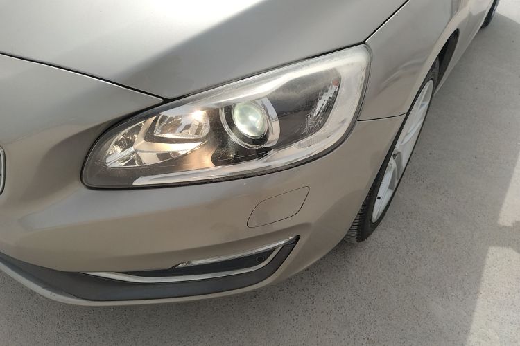 沃尔沃S60 2016款 S60L T5 智驭版局部细节36