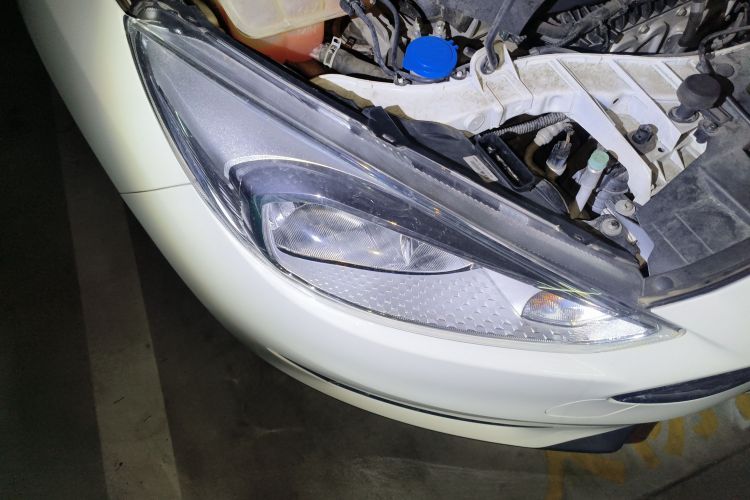 福特 福克斯 2015款 两厢 EcoBoost 180 自动精英型车身外观8