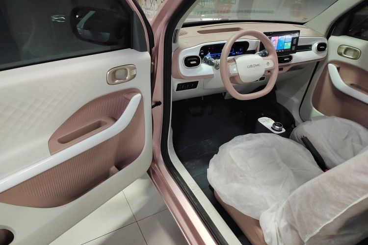 吉利银河 熊猫 2025款 210km 元气熊中控内饰20