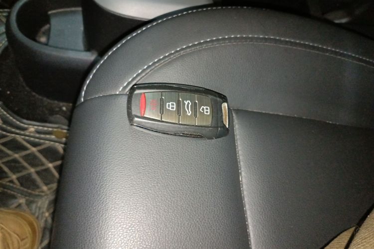 欧拉黑猫 2021款 351km 标准型中控内饰11