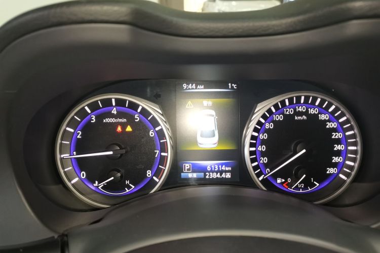 英菲尼迪Q50L 2016款 2.0T 舒适版中控内饰14