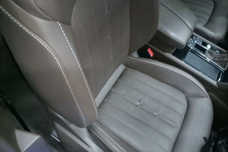 大众 威然 2020款 330TSI 豪华版局部细节41