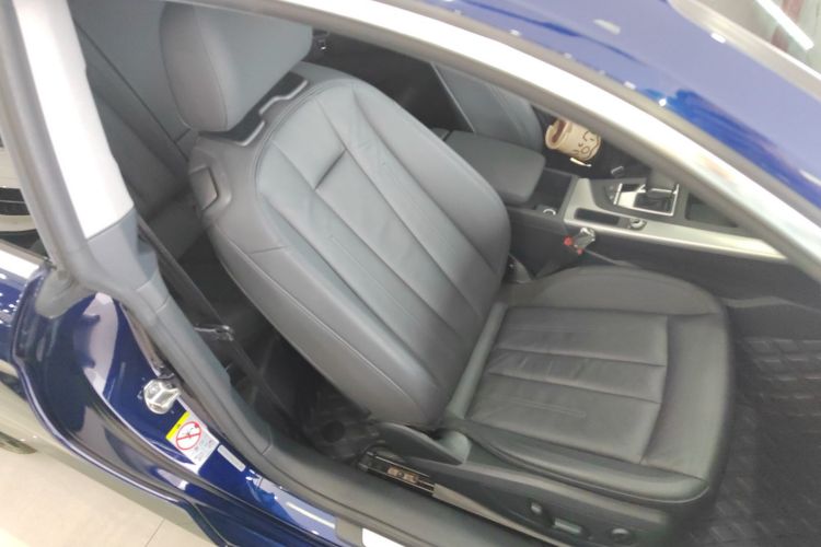 奥迪A5 2021款 Coupe 40 TFSI 时尚动感型局部细节41