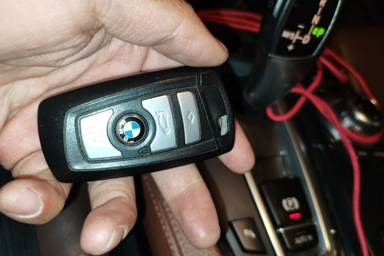 宝马5系 2014款 520Li 典雅型中控内饰7001