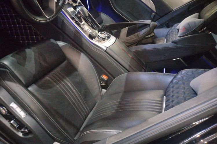 红旗H9 2020款 3.0T 智联旗领四座版中控内饰19