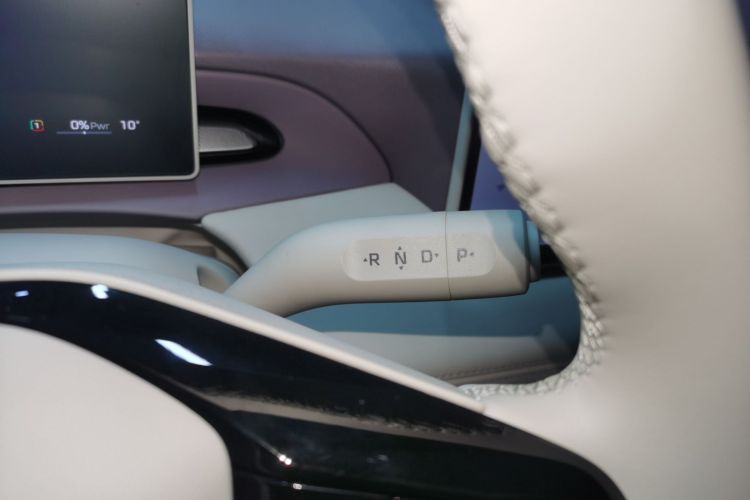 名爵 MG4 EV 2026款 437 自由版中控内饰18