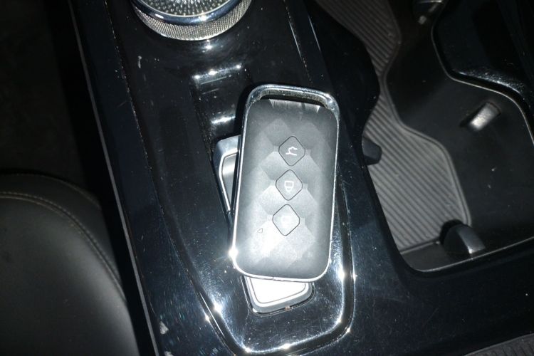 五菱汽车 五菱E5 2024款 410km 标准版中控内饰11