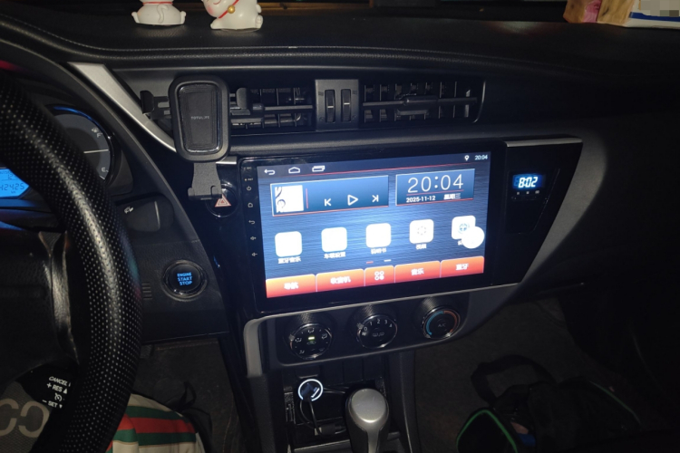 丰田 卡罗拉 2018款 1.2T S-CVT GL智享版中控内饰16