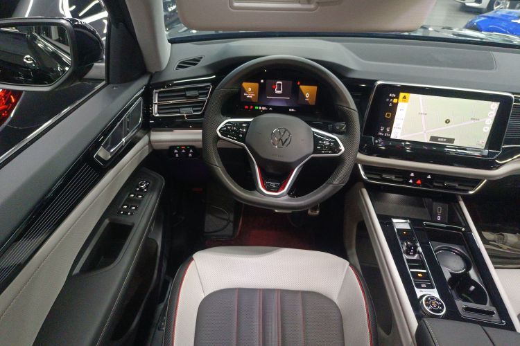大众 途昂X 2024款 380TSI 四驱尊崇豪华版中控内饰13