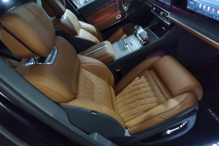 猛士917 2023款 纯电基础版局部细节41