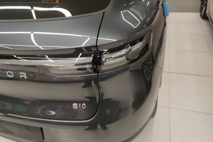 零跑汽车 零跑B10 2025款 510悦享版车身外观9