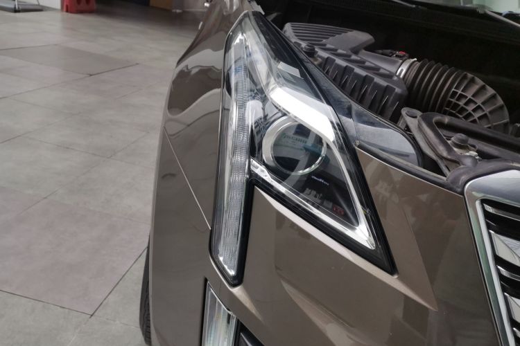 凯迪拉克XT5 2018款 25T 豪华型车身外观8