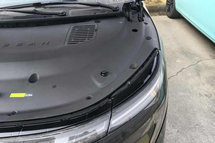 日产N7 2025款 625 Pro机舱底盘26