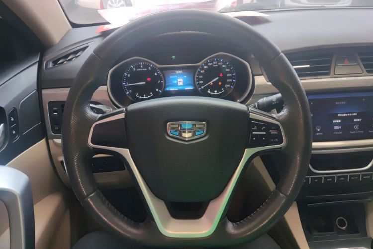 吉利汽车 帝豪 2017款 三厢百万款 1.5L 手动豪华型中控内饰13