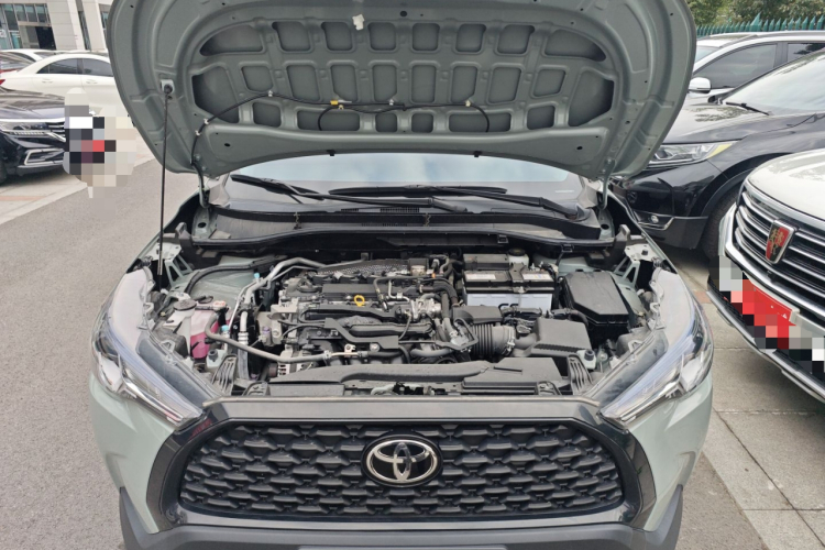 丰田 卡罗拉锐放 2023款 2.0L 精英版机舱底盘24