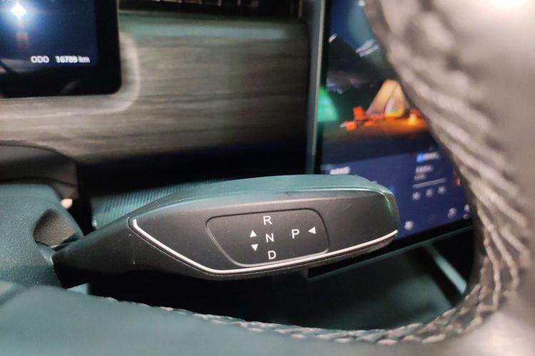 奇瑞 瑞虎7 C-DM 2025款 1.5T 120KM御局部细节18