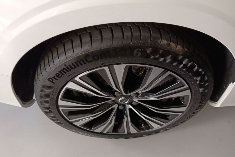 沃尔沃V60 2024款 B5 智远豪华版车身外观56