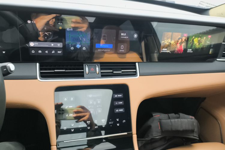 理想汽车 理想ONE 2021款 增程6座版局部细节16