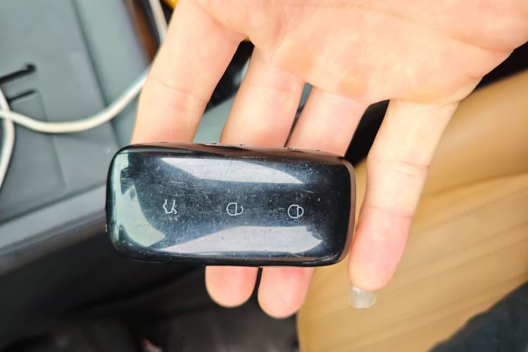 吉利银河 银河L7 2023款 1.5T 115km 星舰中控内饰11