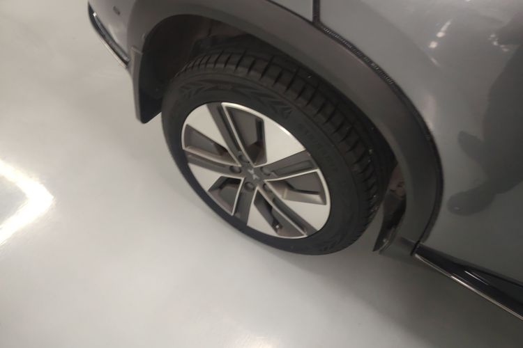 小鹏G3 2021款 G3i 460N车身外观6008