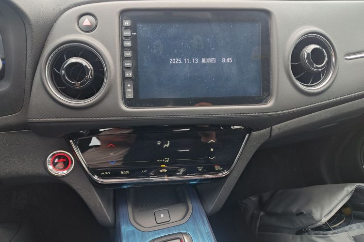 思铭 东风本田X-NV 2020款 电掣版中控内饰16