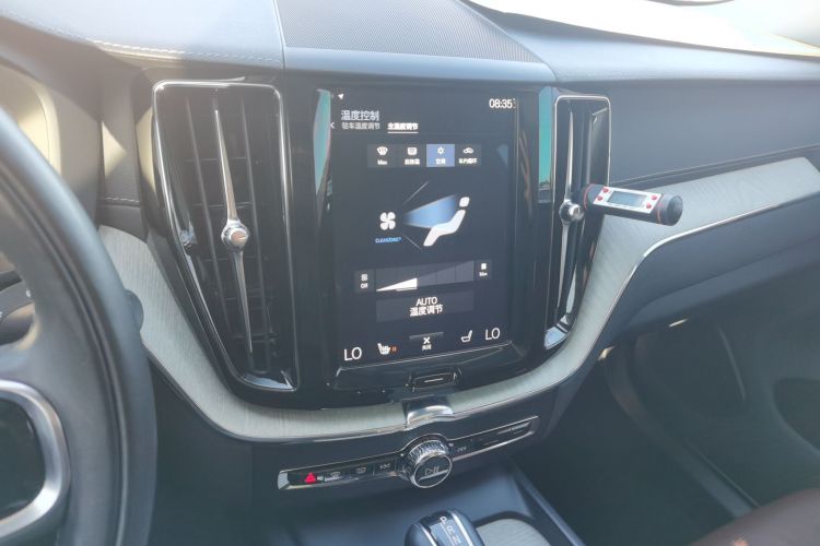 沃尔沃XC60 2020款 T5 四驱智远豪华版中控内饰16