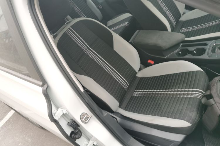 大众 宝来 2024款 200TSI DSG畅行版局部细节41