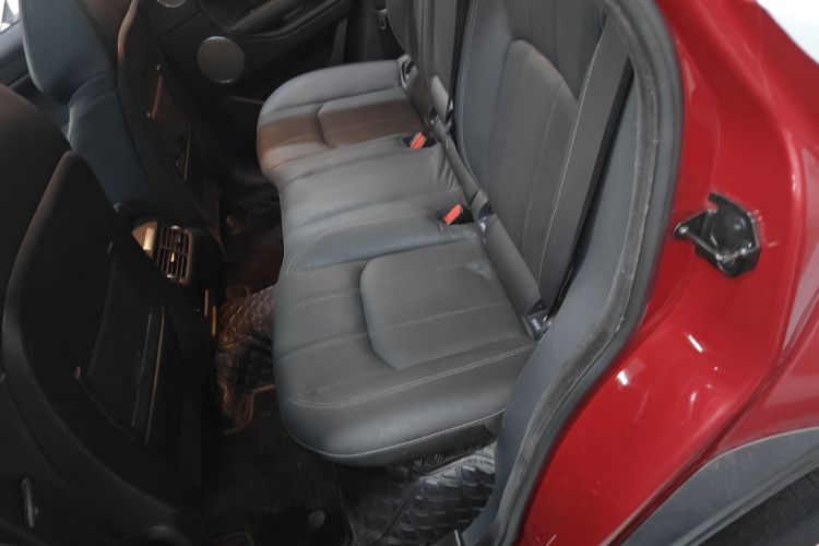 路虎 揽胜极光 2016款 2.0T SE PLUS 智享版中控内饰21